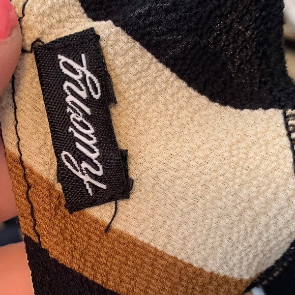 Huong | Cold shoulder | Cropped |Wide Leg Jumpsuit - Picture 8 of 8